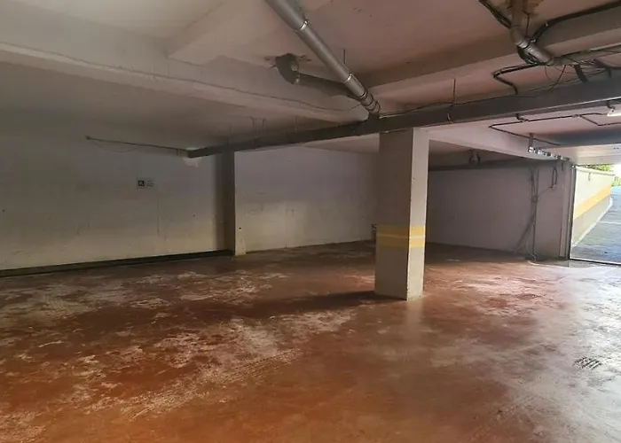 アパート Ermar ゴーレム